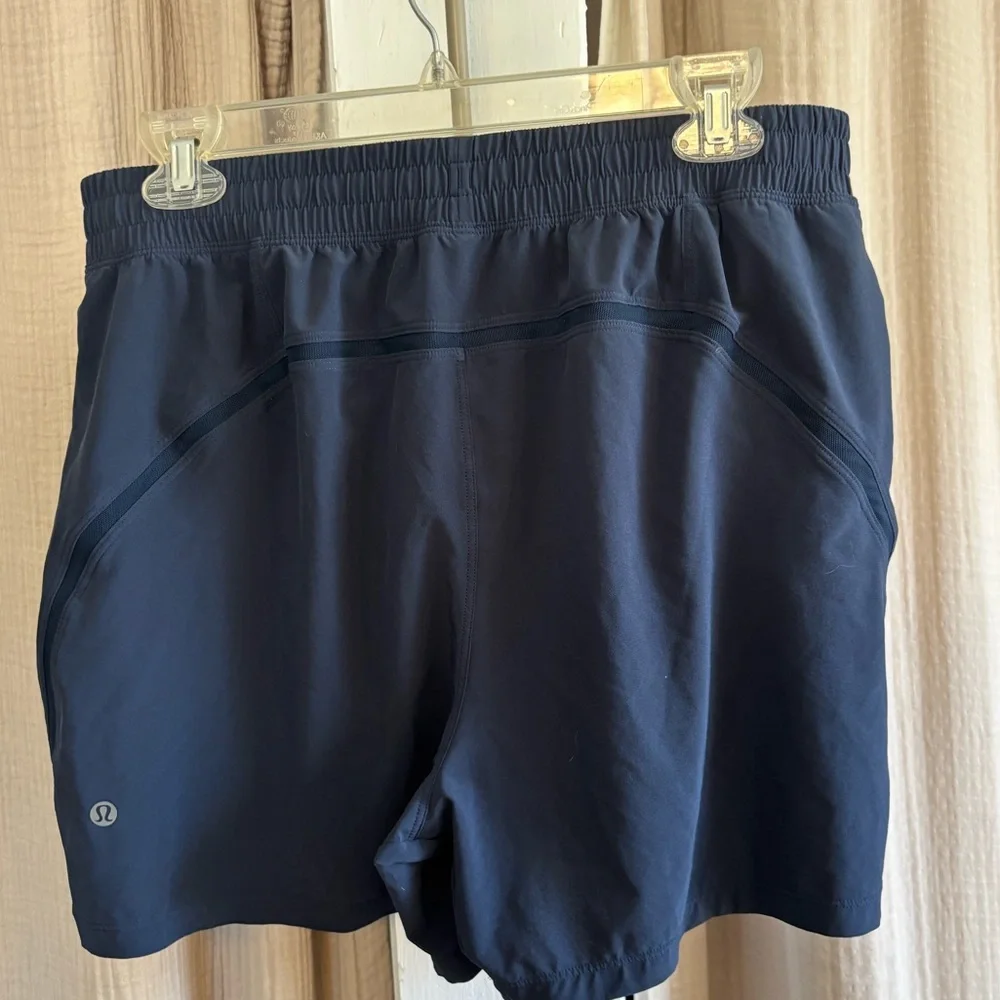Lululemon Men’s 5in Short - Picture 7 of 8